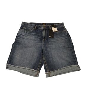 LEE Medium Wash Raw Edge Rolled Cuff   Bermuda‎ Shorts NWT Size 18M  5 Pocket